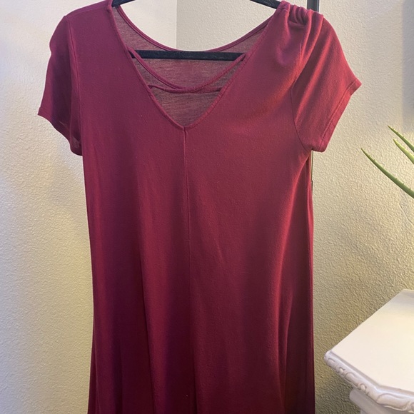 maroon t shirt dress - Picture 2 of 2